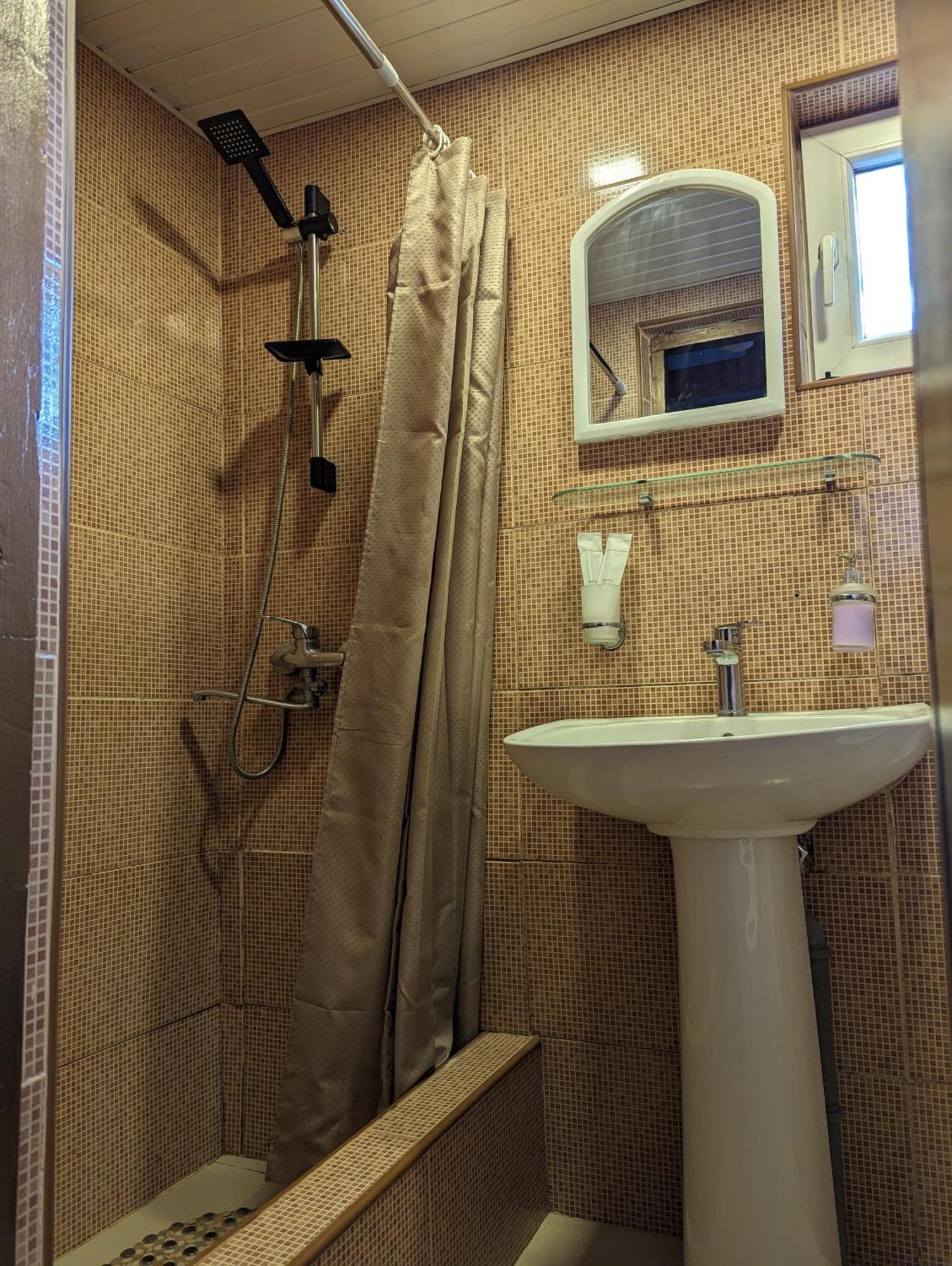Cute&Tiny -5 Minutes Walk From Marjanishvili Metro 第比利斯 外观 照片